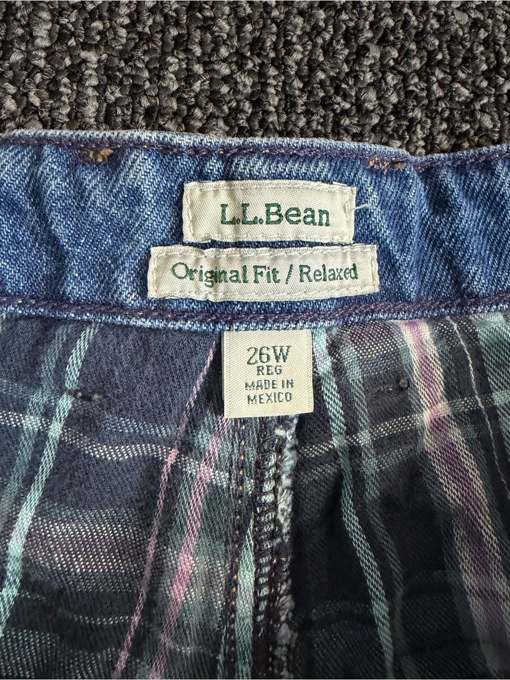 LL Bean Workwear Jeans Women 26W Regular Blue Denim Flannel Lined Outdoors - Picture 3 of 4